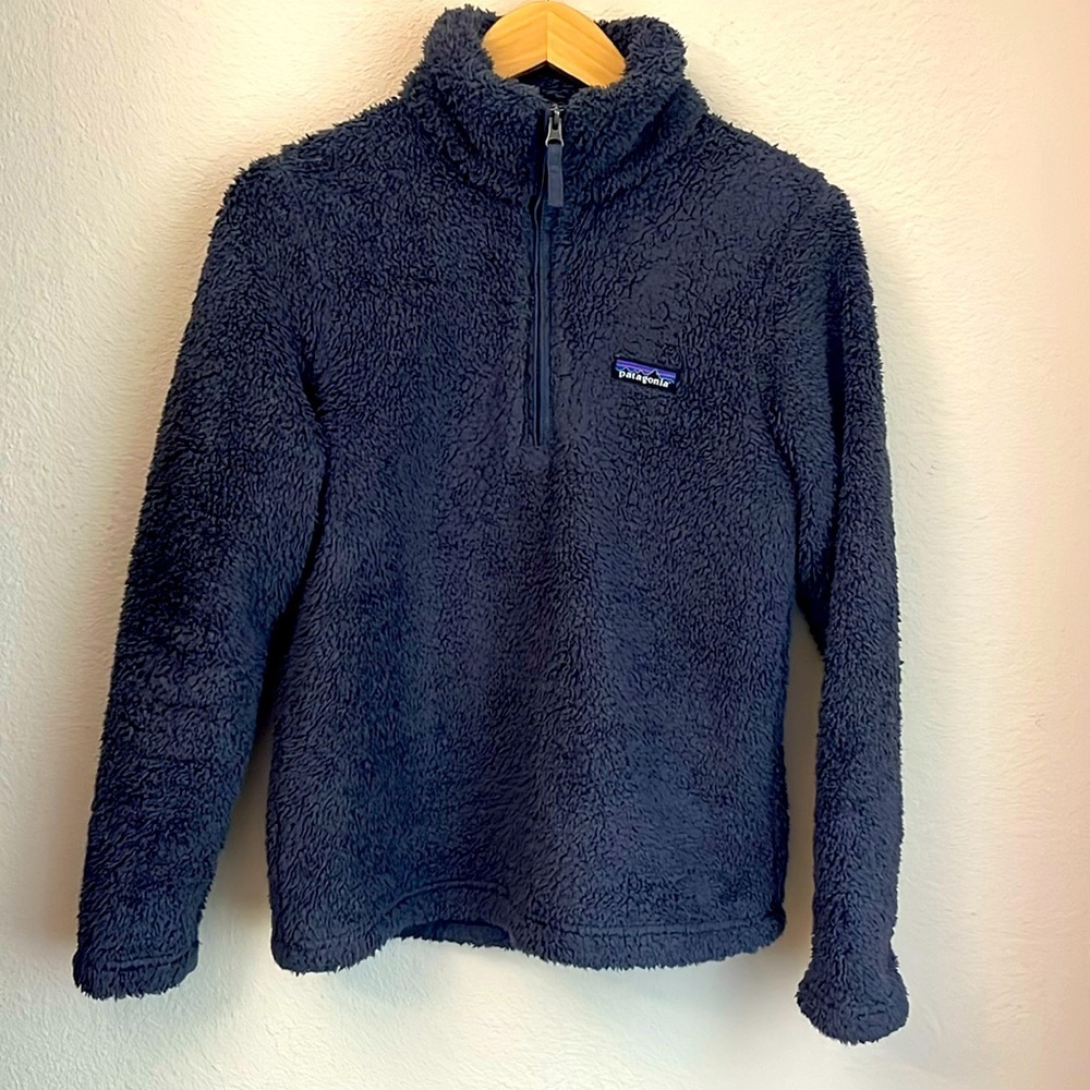 Patagonia quarter zip size S
